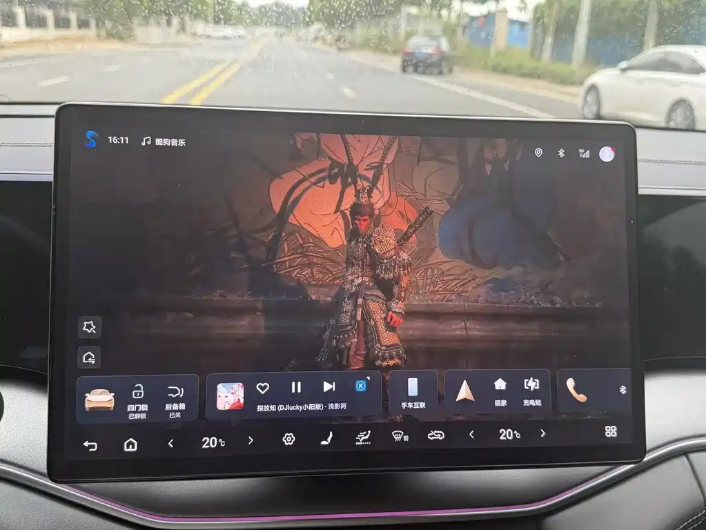 BYD L DM-i — миниатюра 7