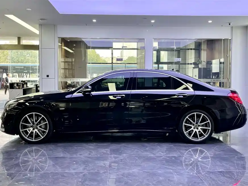 MERCEDES-BENZ S CLASS