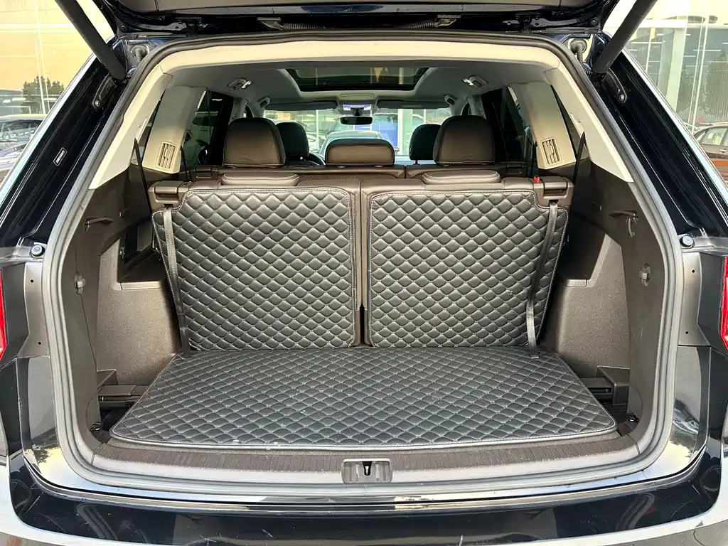 Volkswagen Teramont — миниатюра 11