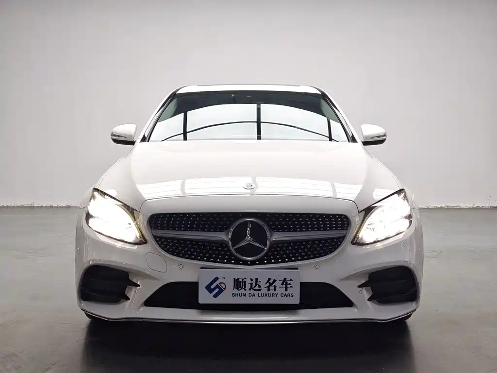 Mercedes-Benz C-Class — миниатюра 2