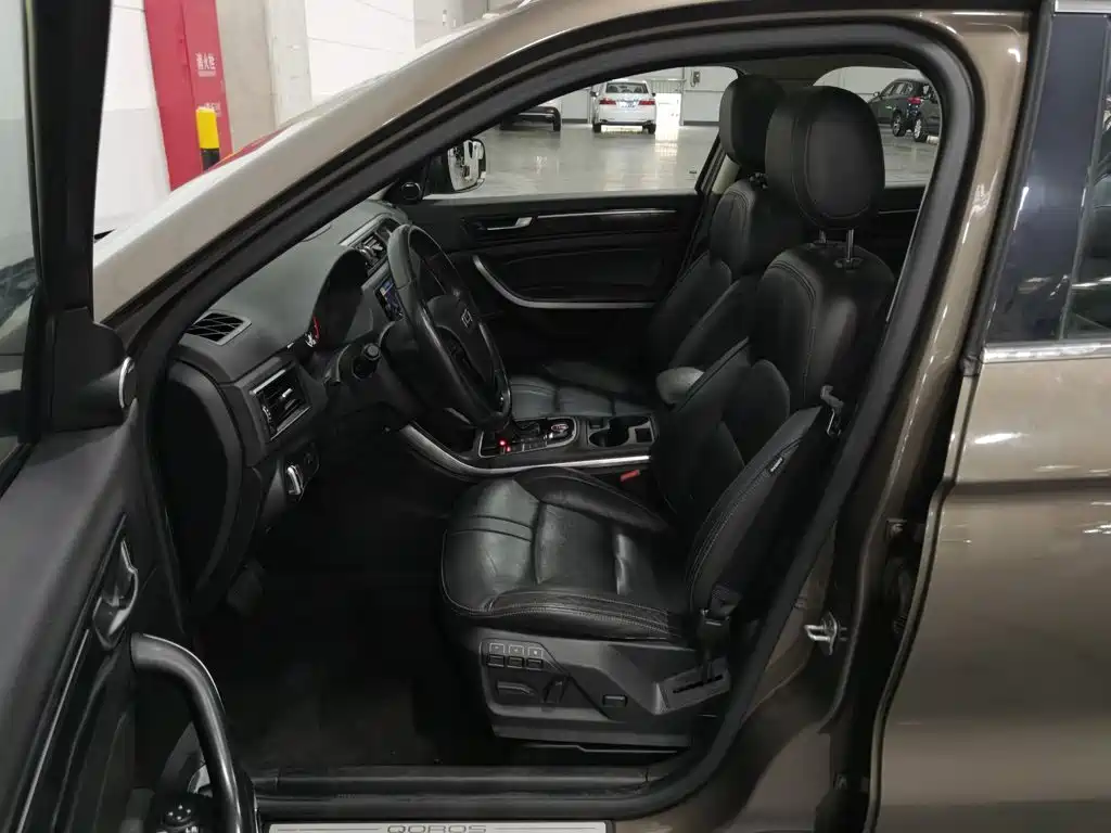 Qoros Qoros 5 — миниатюра 10