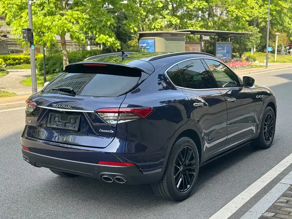 Maserati Levante — миниатюра 3