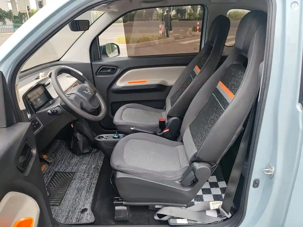 Wuling MINIEV — миниатюра 15