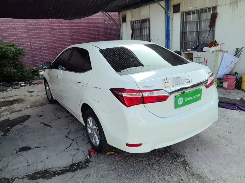 Toyota Corolla — миниатюра 5
