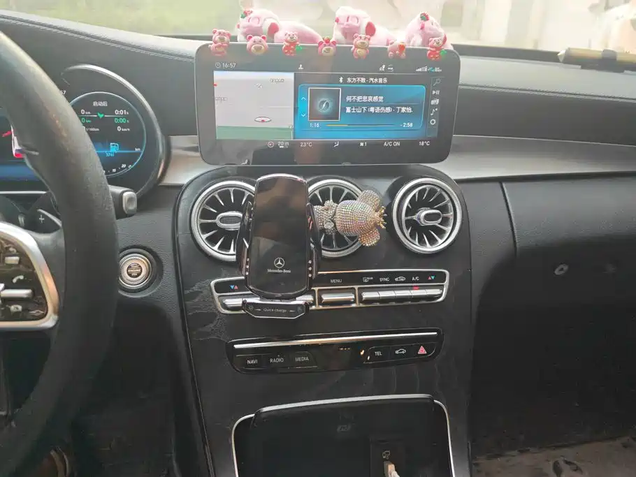 Mercedes-Benz C-Class — миниатюра 13