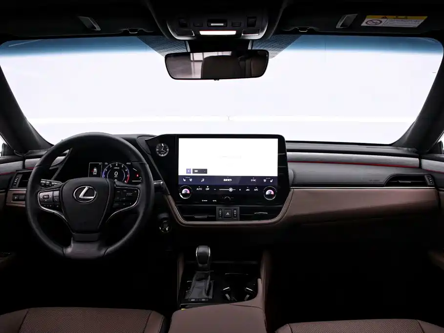 Lexus ES — миниатюра 5