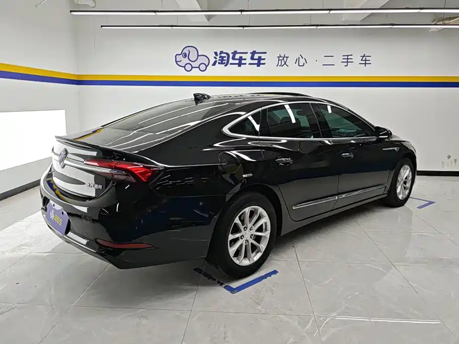 Buick LaCrosse — миниатюра 3