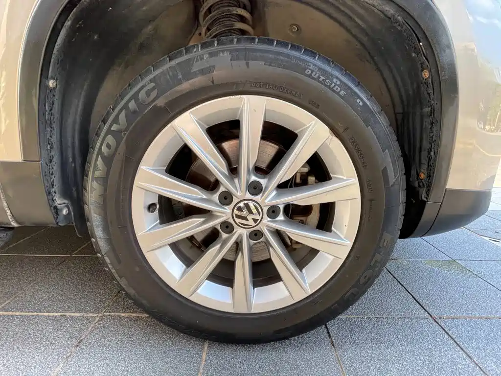 Volkswagen Tiguan — миниатюра 21