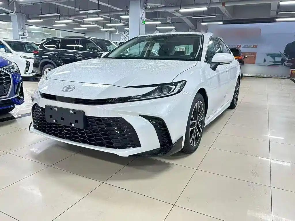 Toyota Camry 2026 2.0HSE Sport Lite
