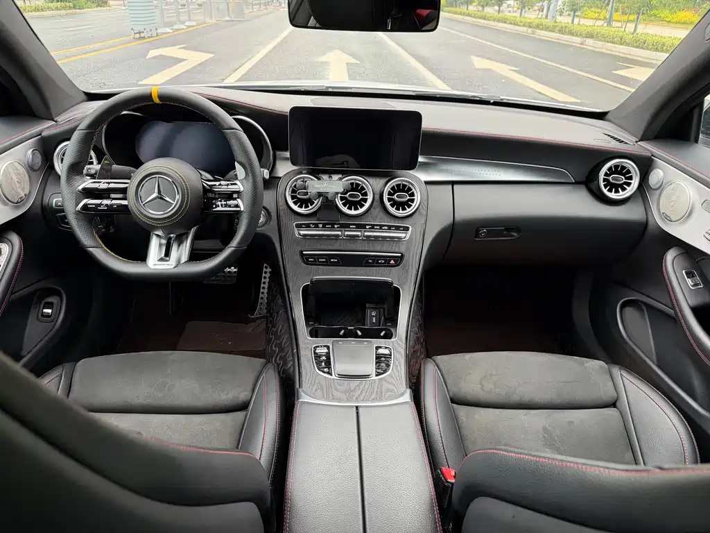 Mercedes-Benz C-Class AMG — миниатюра 8