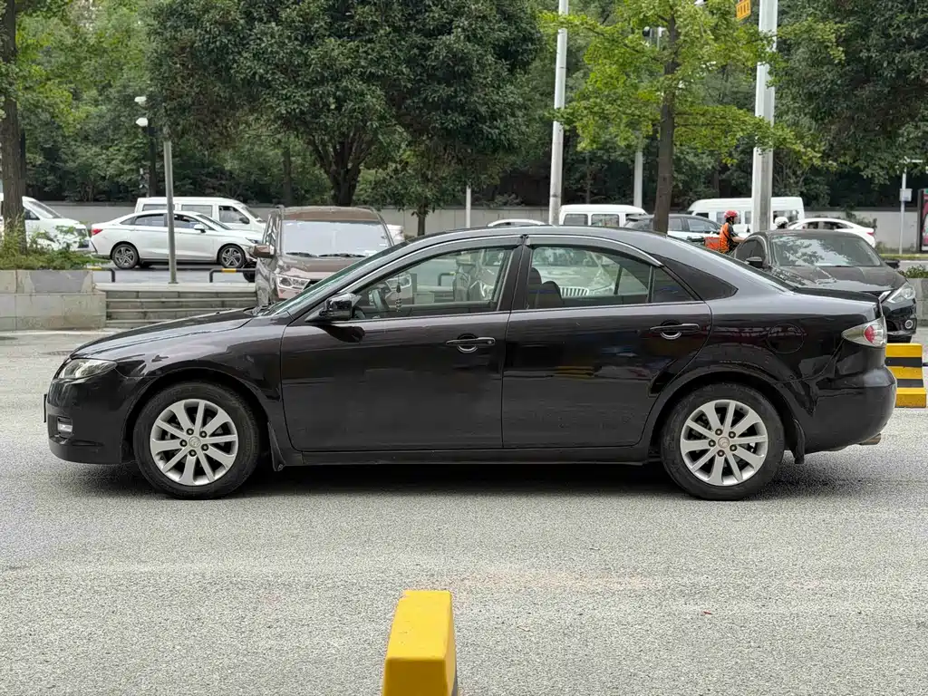 Mazda 6 — миниатюра 4