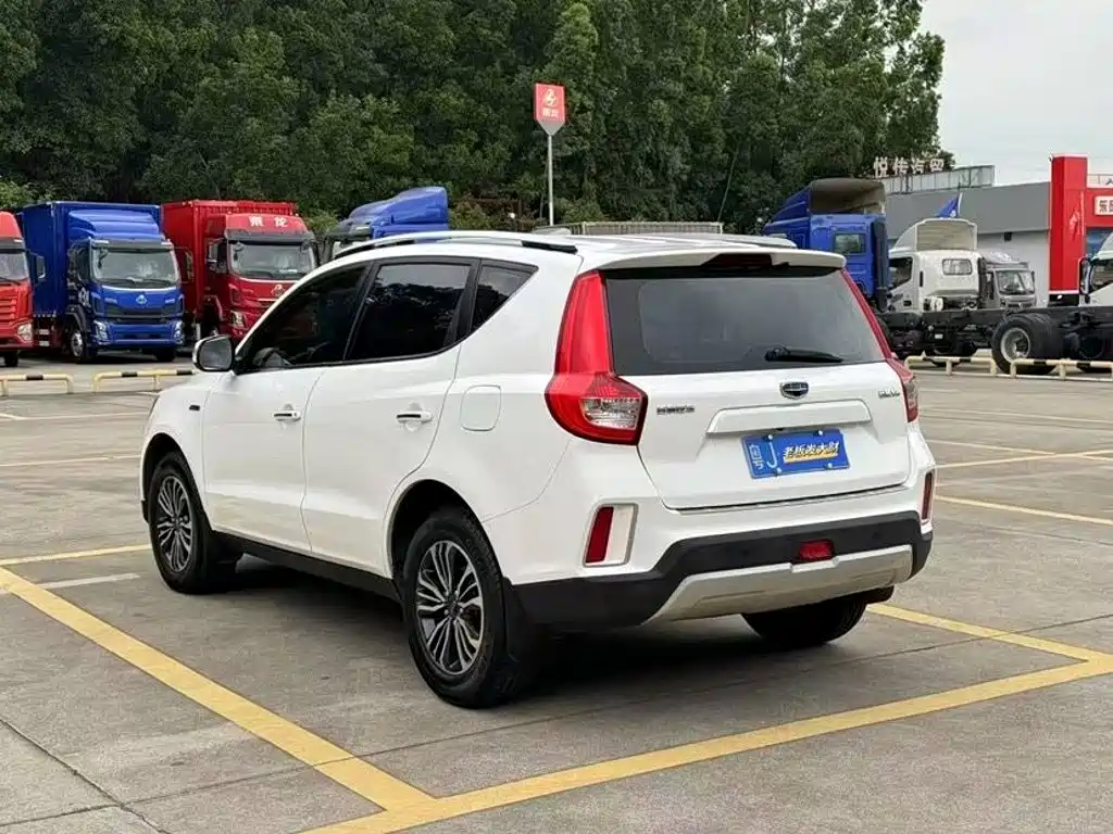 Geely Vision X6 — миниатюра 4