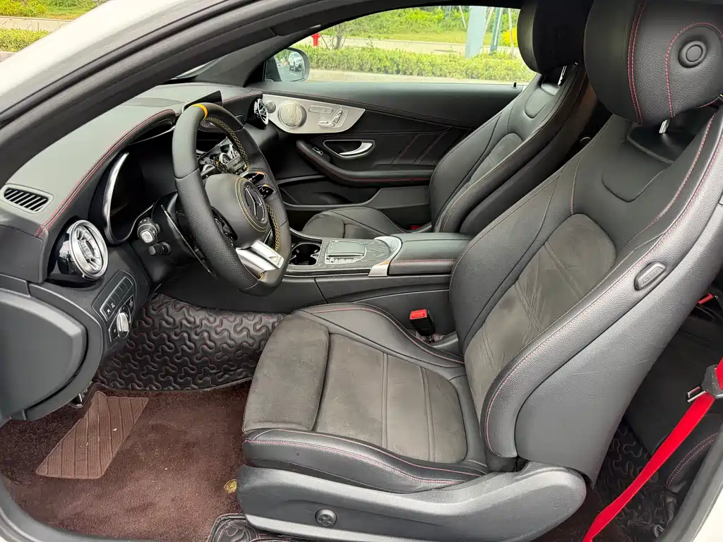 Mercedes-Benz C-Class AMG — миниатюра 7