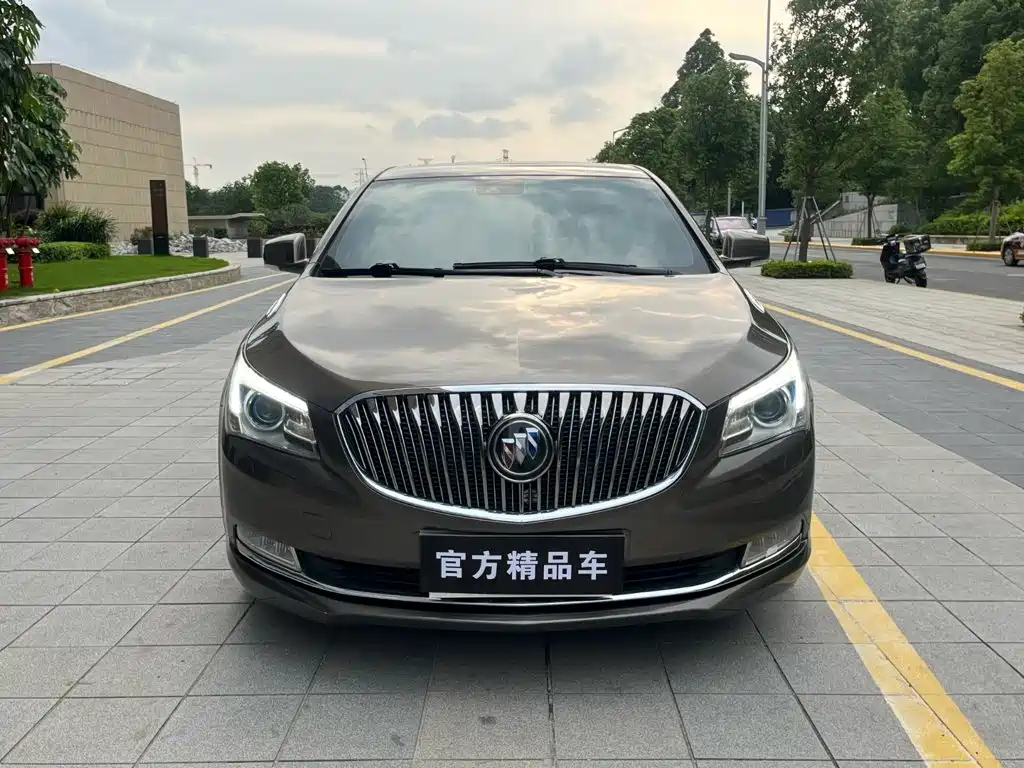 Buick LaCrosse — миниатюра 5