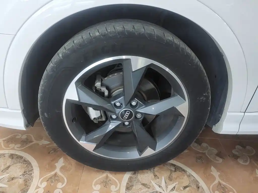 Audi Q3 — миниатюра 23
