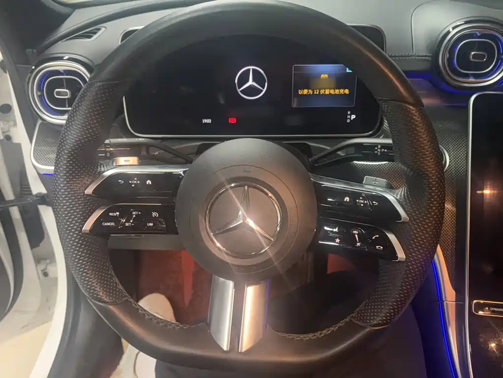 Mercedes-Benz C-Class — миниатюра 3