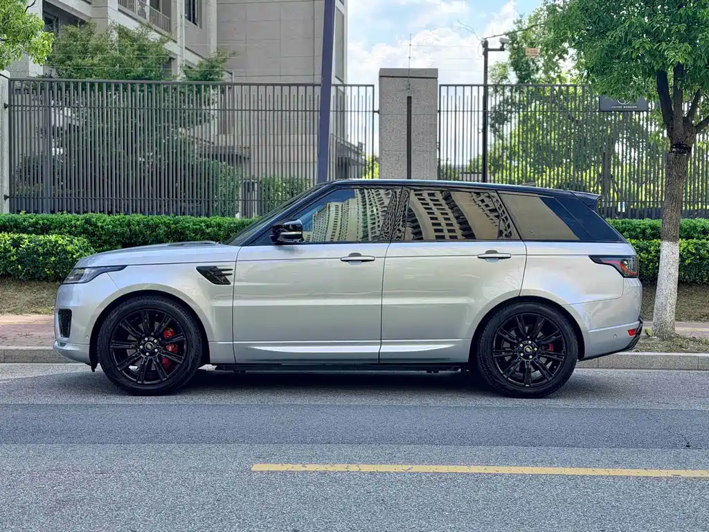 Land Rover Sport — миниатюра 12