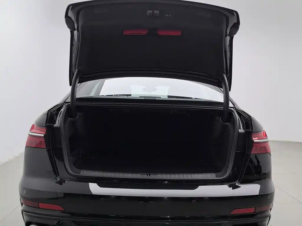 Audi A6L — миниатюра 16