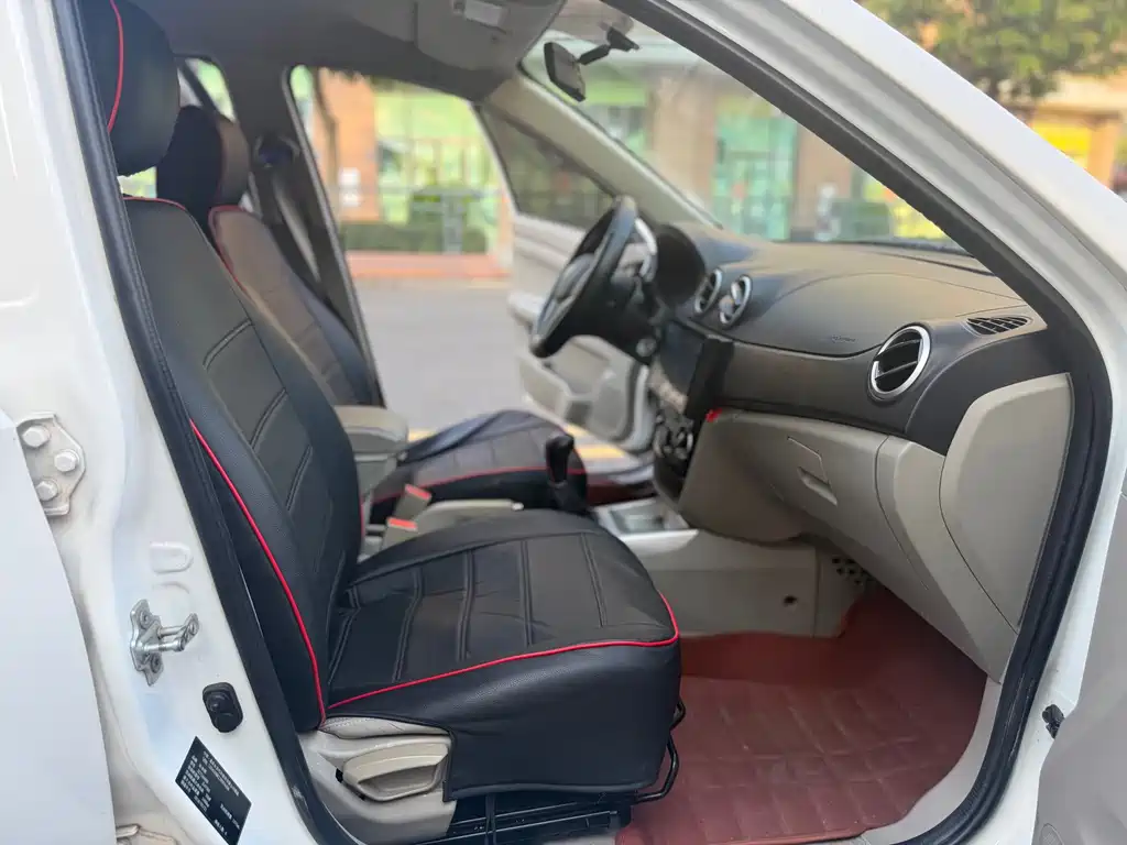 Changan V3 — миниатюра 10