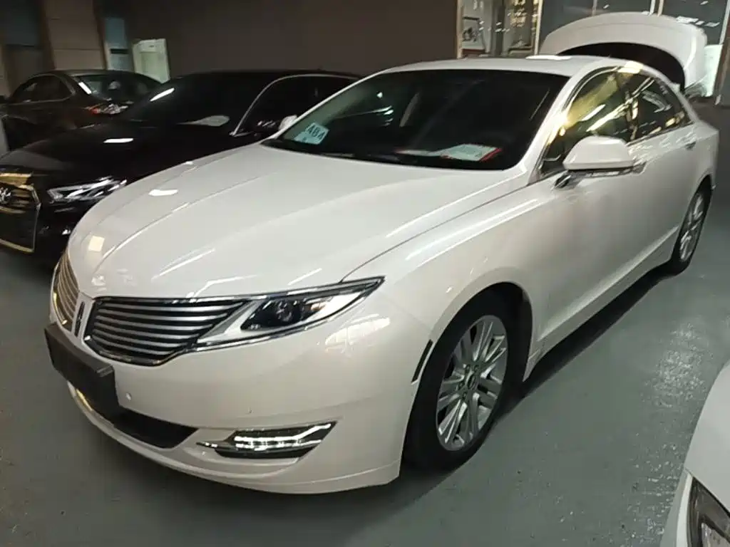 Lincoln MKZ