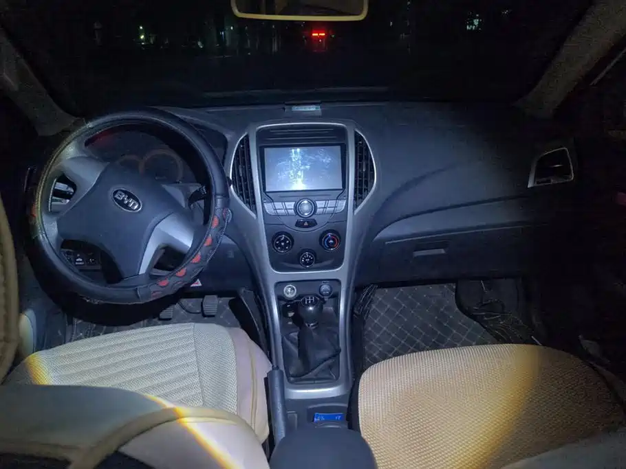 BYD F3 — миниатюра 12