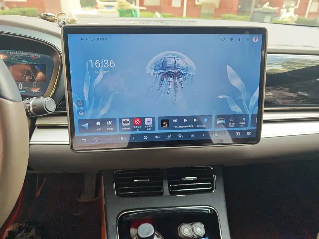 BYD Han — миниатюра 20