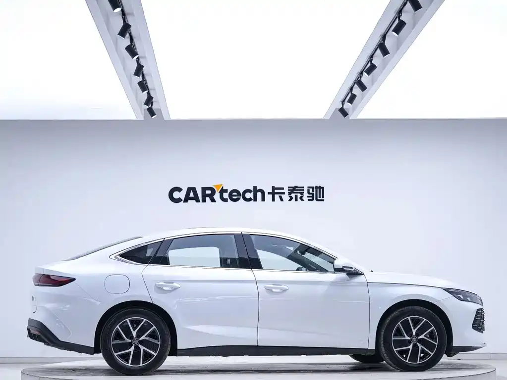 BYD Qin L — миниатюра 5