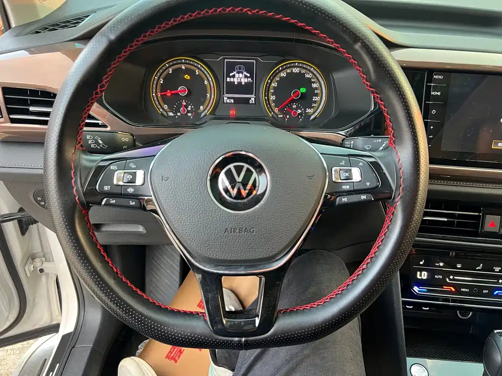 Volkswagen Tharu — миниатюра 9