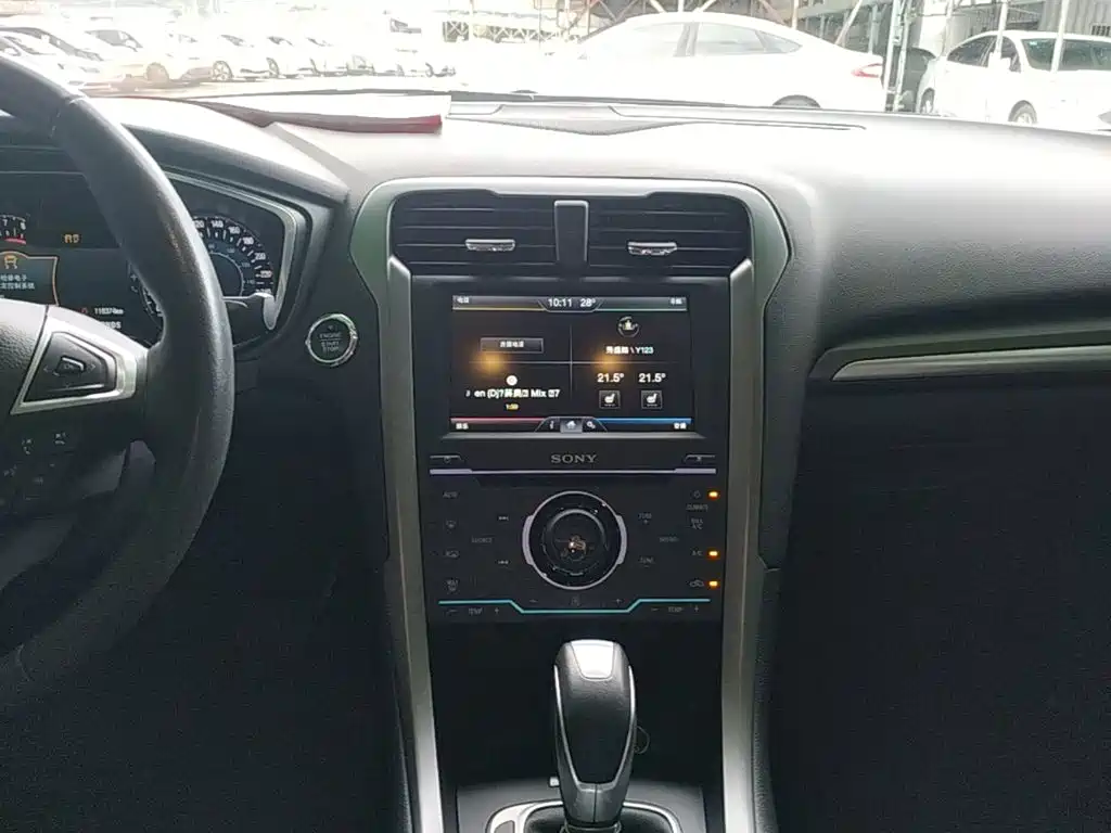 Ford Mondeo — миниатюра 13