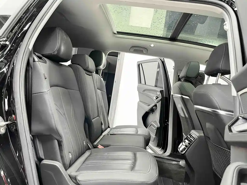 Audi Q6 — миниатюра 7