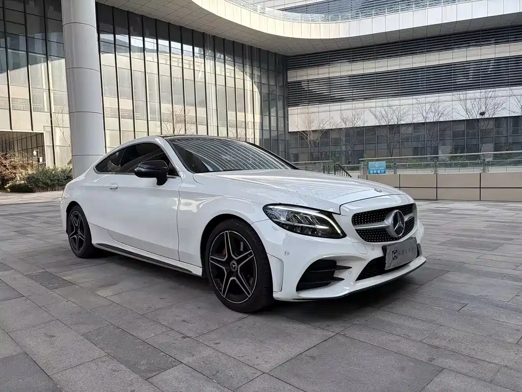 MERCEDES-BENZ C CLASS