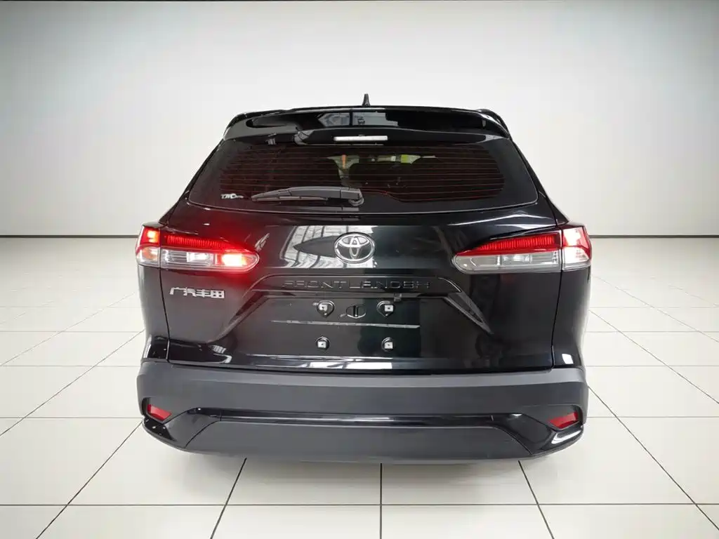 Toyota Frontlander — миниатюра 4