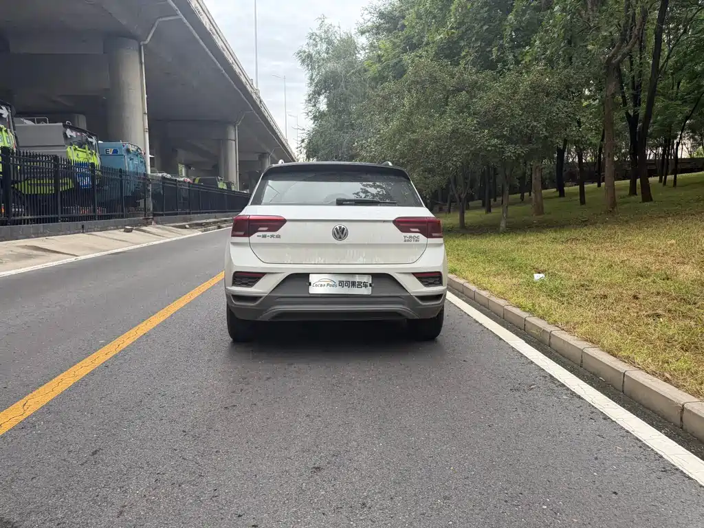 Volkswagen T-Roc — миниатюра 6