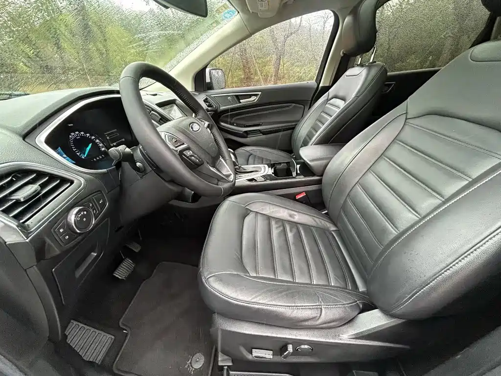 Ford Edge — миниатюра 4