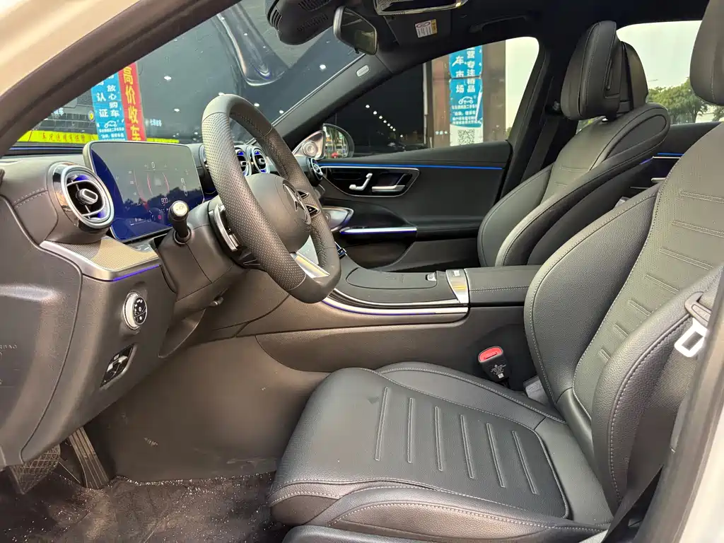 Mercedes-Benz C-Class — миниатюра 10