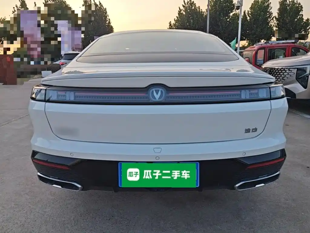 Changan Eado — миниатюра 6