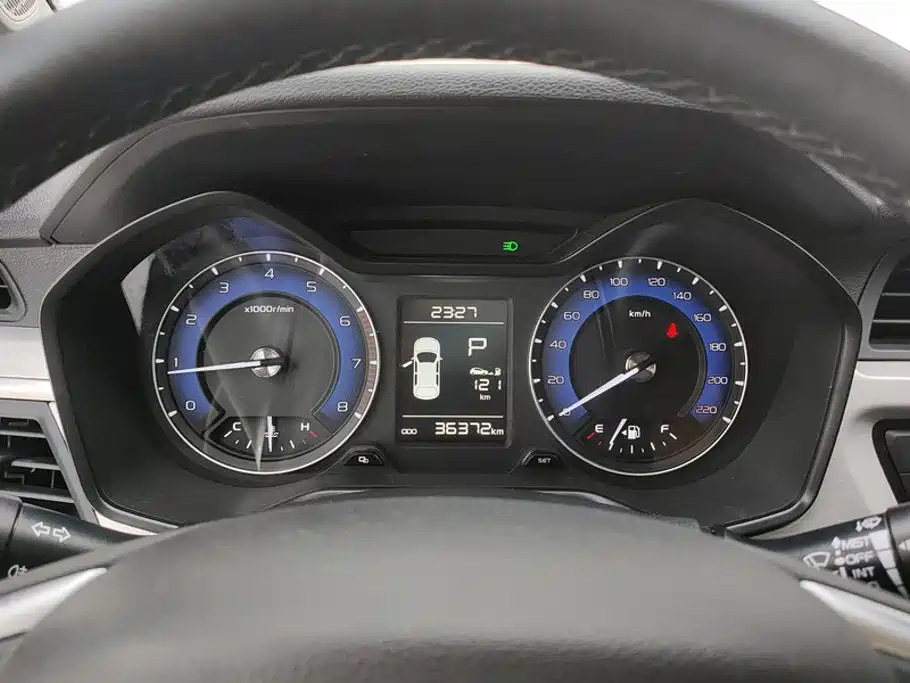Geely Vision X3 — миниатюра 14