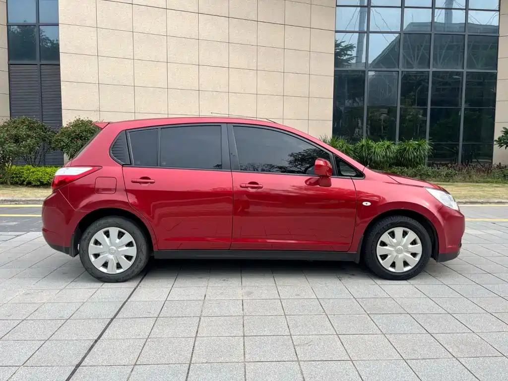 Venucia R50 — миниатюра 8