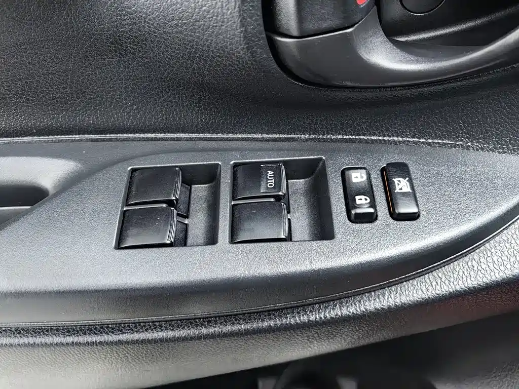 Toyota Vios FS — миниатюра 9