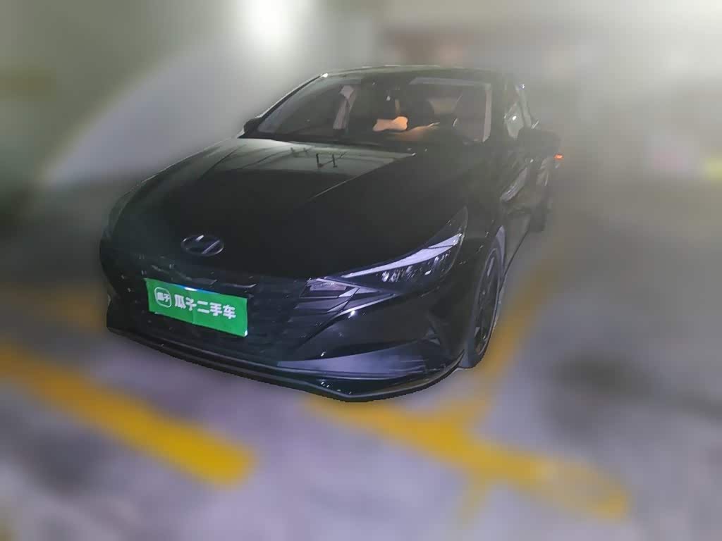 Hyundai Elantra 1.5 л 2022 г. Чёрный, пробег 47200 км
