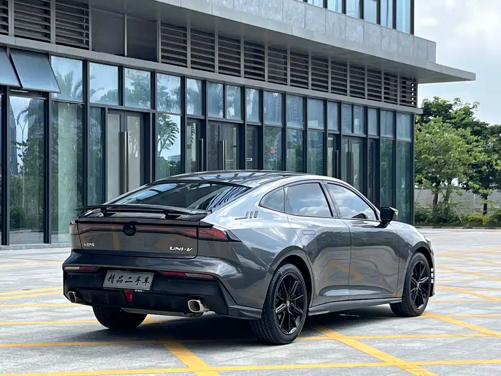 Changan UNI-V — миниатюра 6