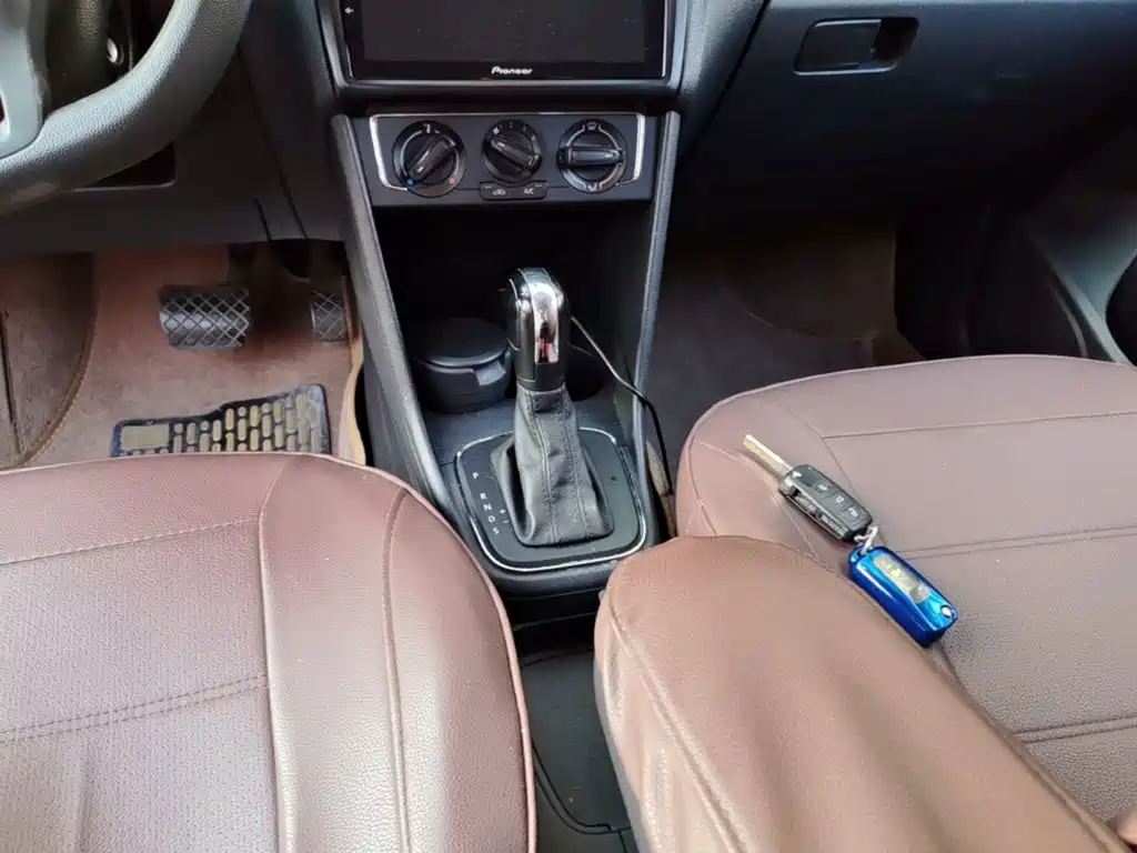 Volkswagen Polo — миниатюра 14
