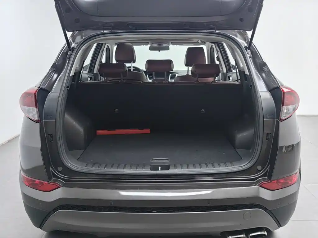 Hyundai Tucson — миниатюра 16