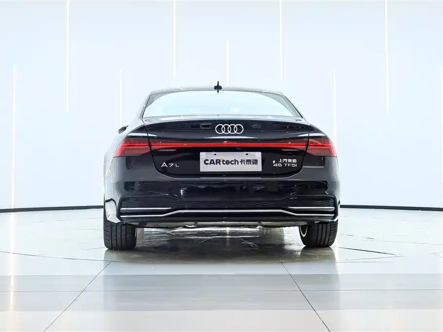 Audi A7L 2024 45TFSI S-line