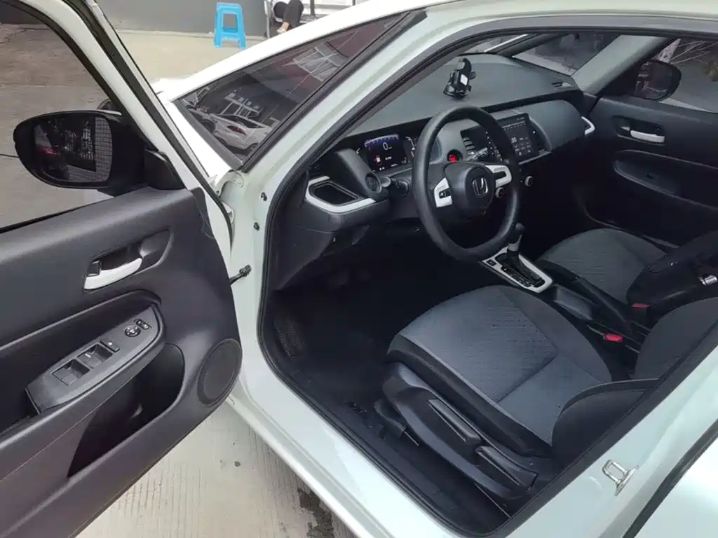 Honda Fit — миниатюра 16