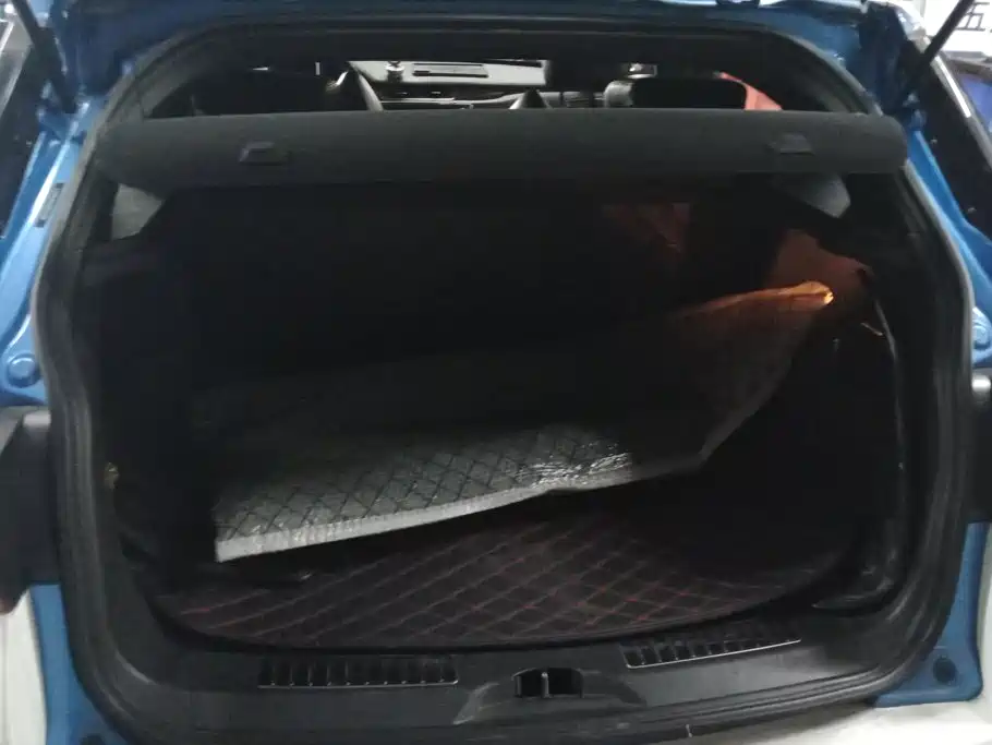 Landwind Landwind X7 — миниатюра 4