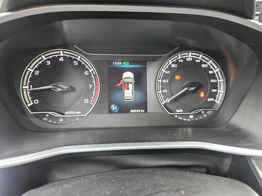 Geely Binyue — миниатюра 14