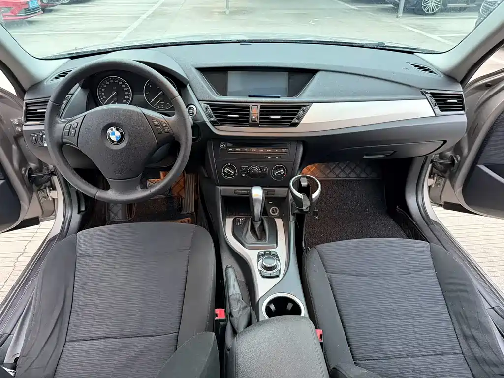 BMW X1 — миниатюра 5