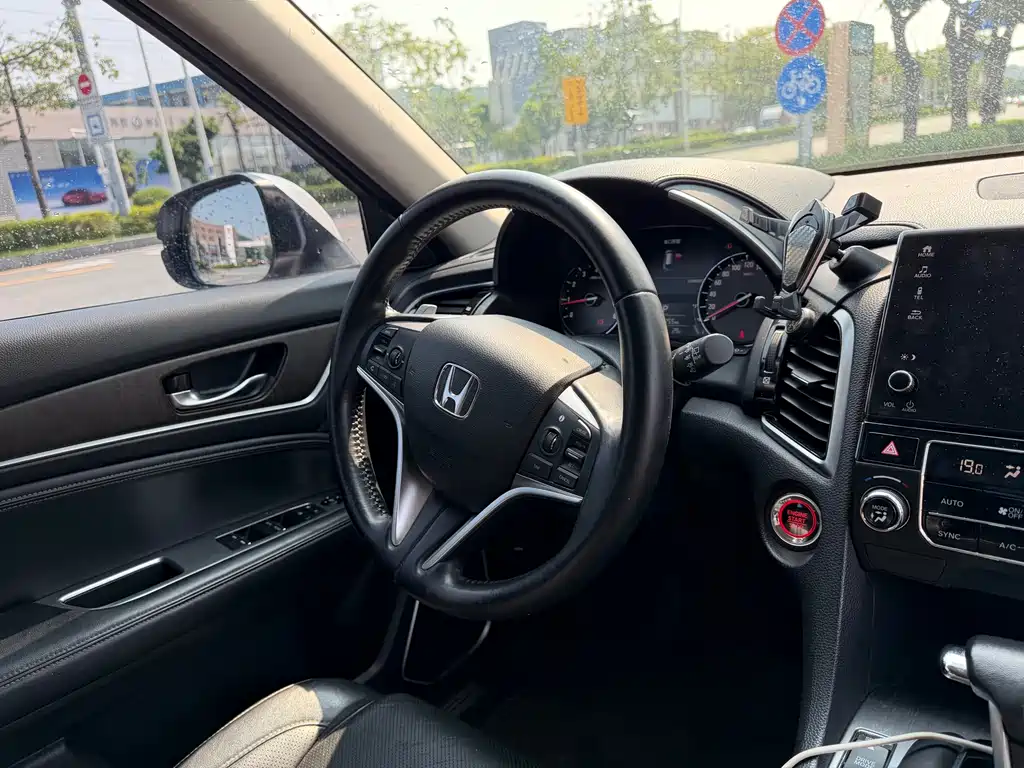 Honda Avancier — миниатюра 11