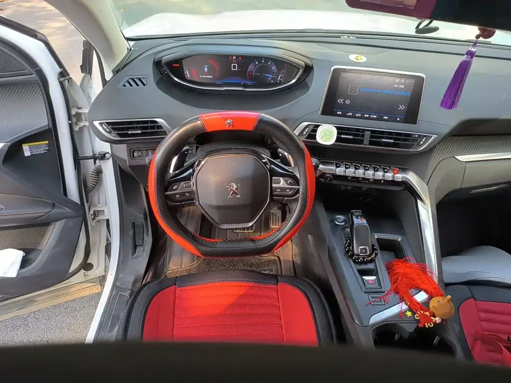 Peugeot 4008 — миниатюра 6